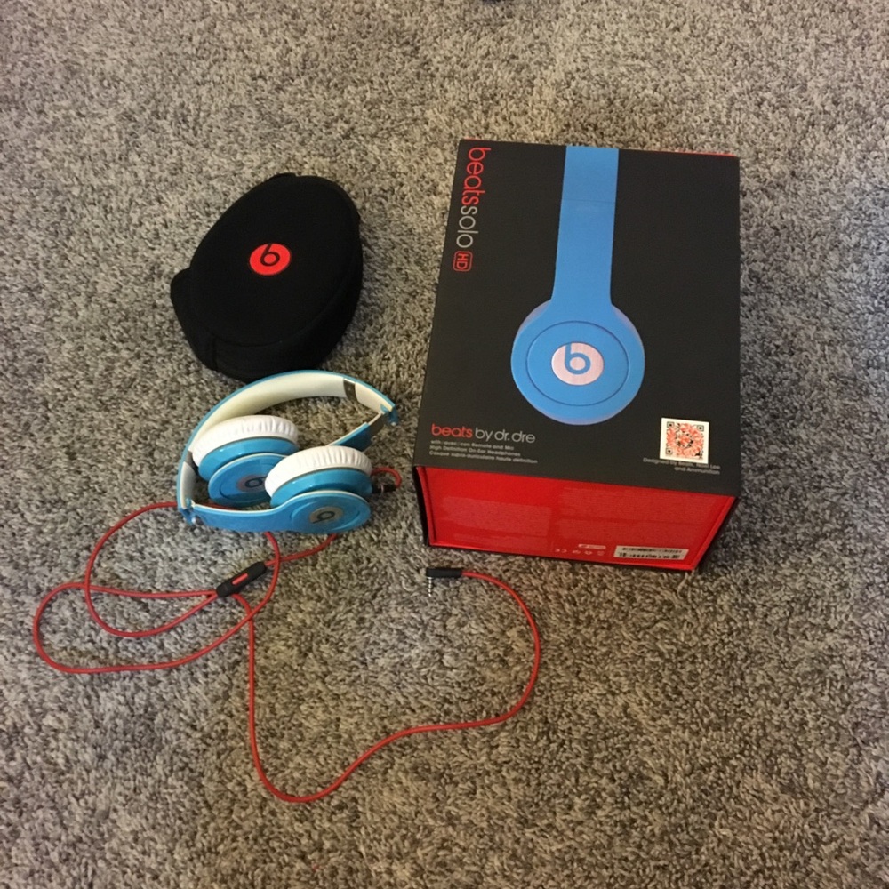 Beats Solo